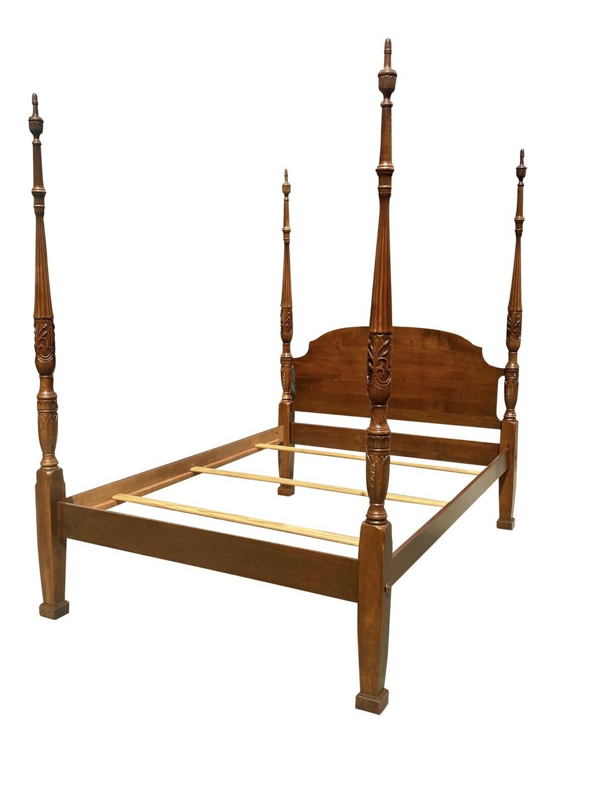 20TH C CHIPPENDALE ANTIQUE STYLE QUEEN SIZE CHERRY CARVED TALL FOUR POST BED