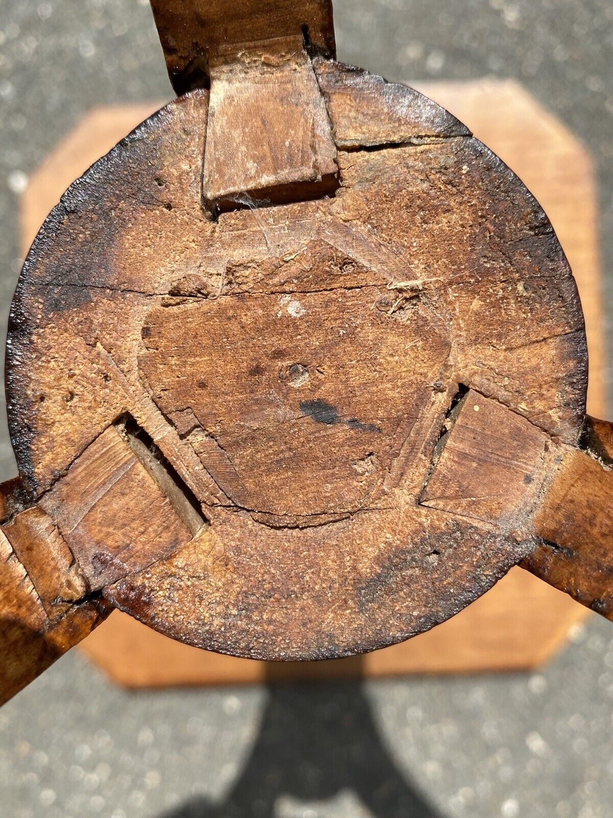 19th C Antique Federal Period Tiger Maple Candlestand / End Table - Curly Maple