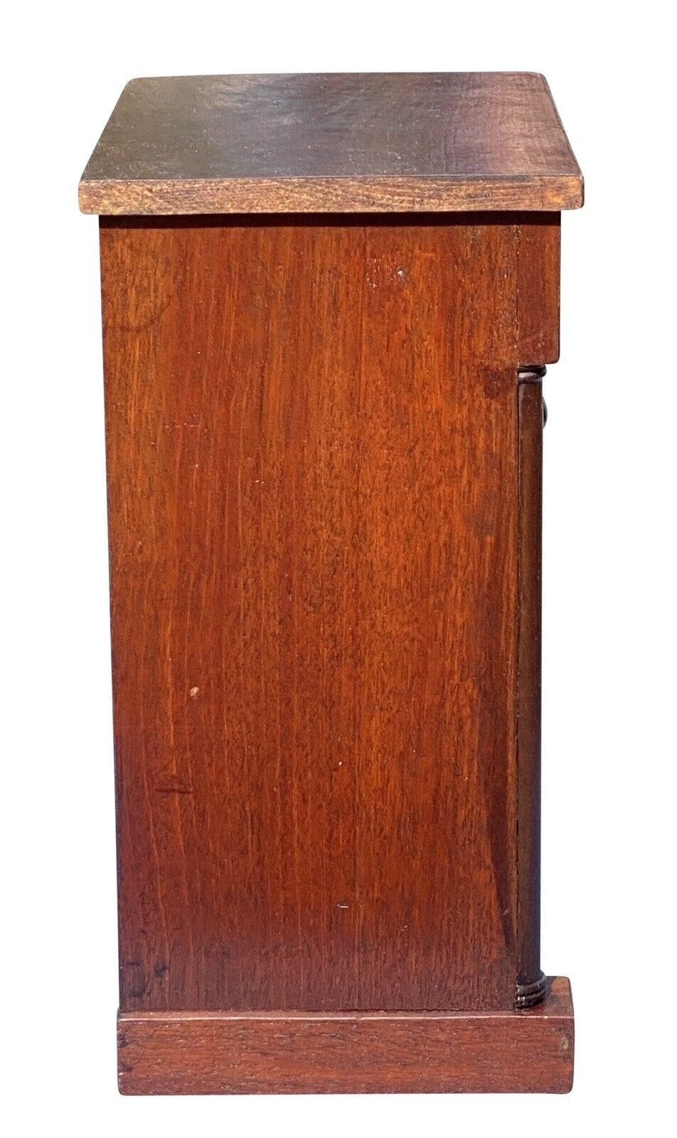 20th C Federal Antique Style Mahogany Jewelry Chest / Dresser Box