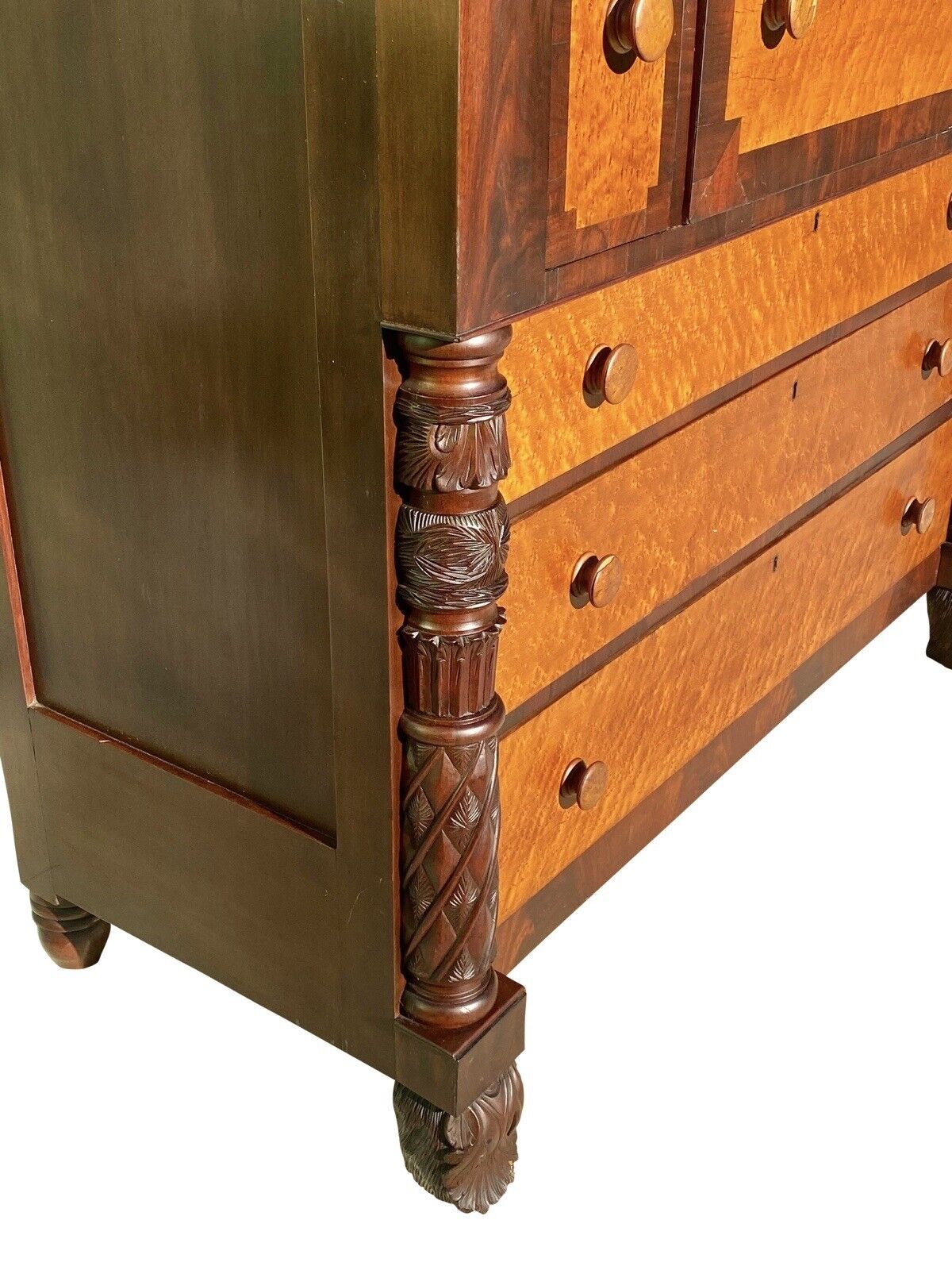 Early 19th Century Vermont Federal Butler's Desk in Bird's Eye Maple & Mahogany