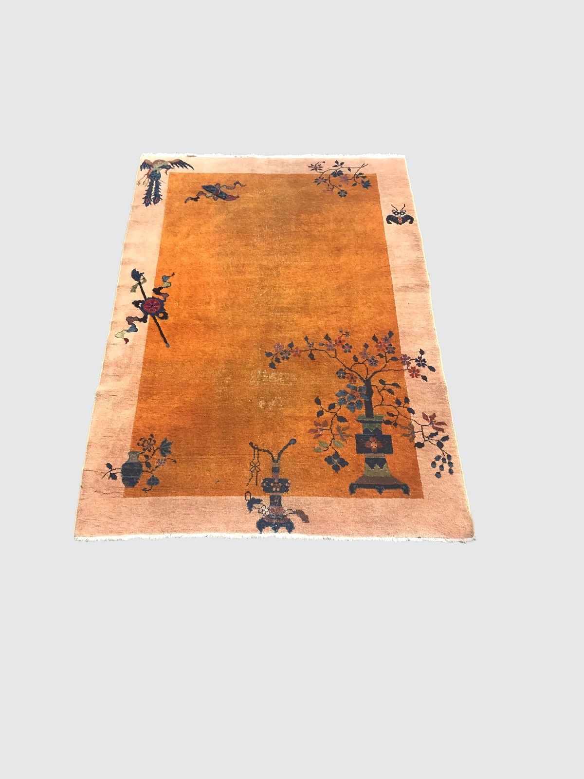 ANTIQUE VERY ATTRACTIVE CHINESE ART DECO CARPET WITH VERY RARE GOLD PROGRAM