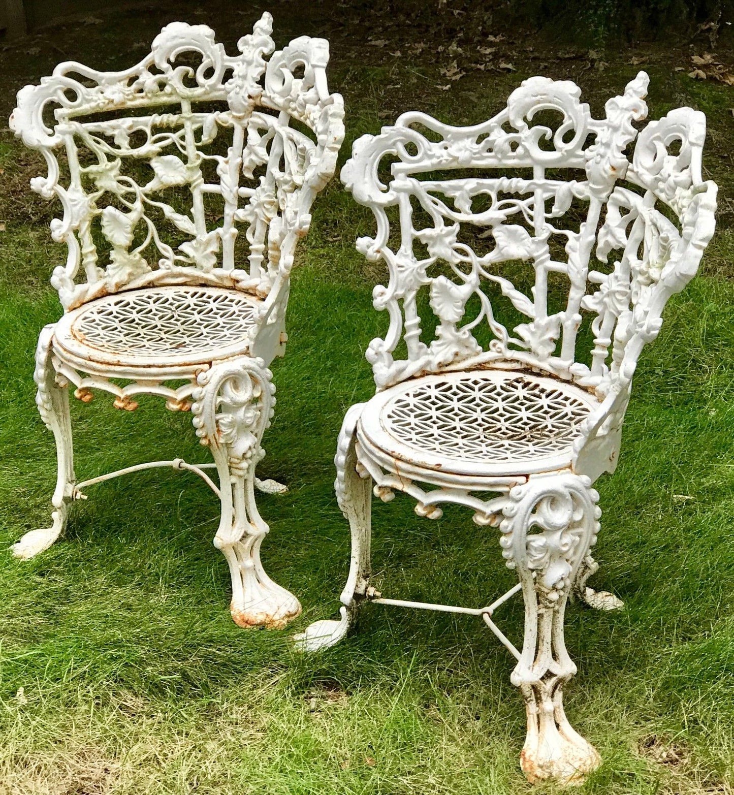 ANTIQUE 19TH C. VICTORIAN CAST IRON GARDEN CHAIRS W/ FLORAL AND VINE DESIGN