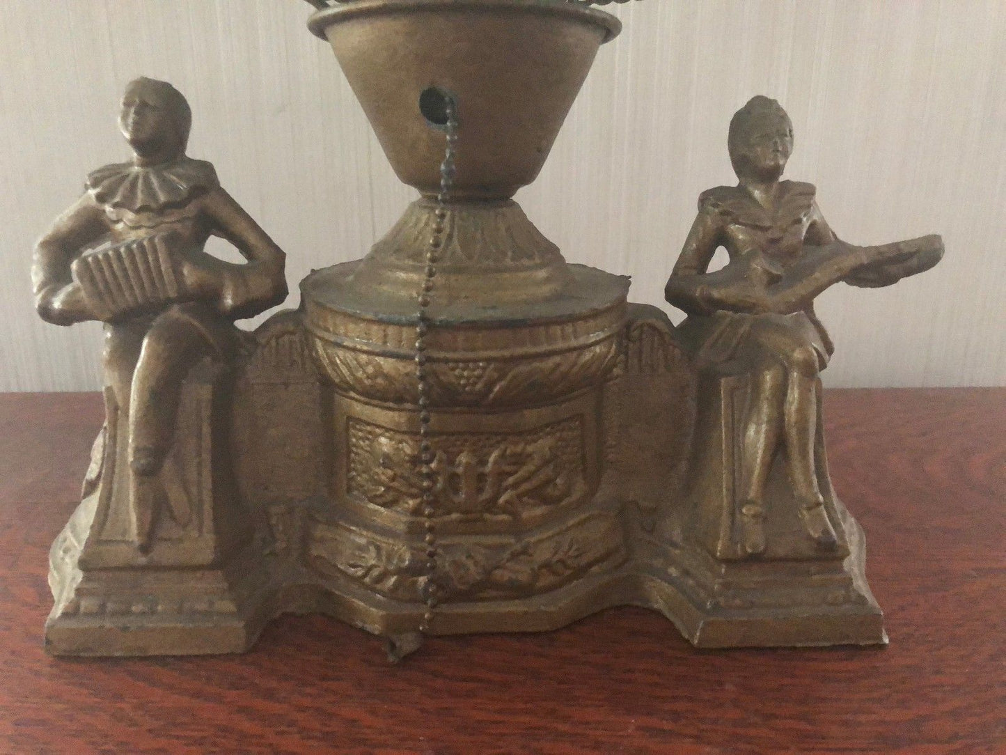 FRANK ART TABLE LAMP WITH GREEN GLASS DOMED SHADE