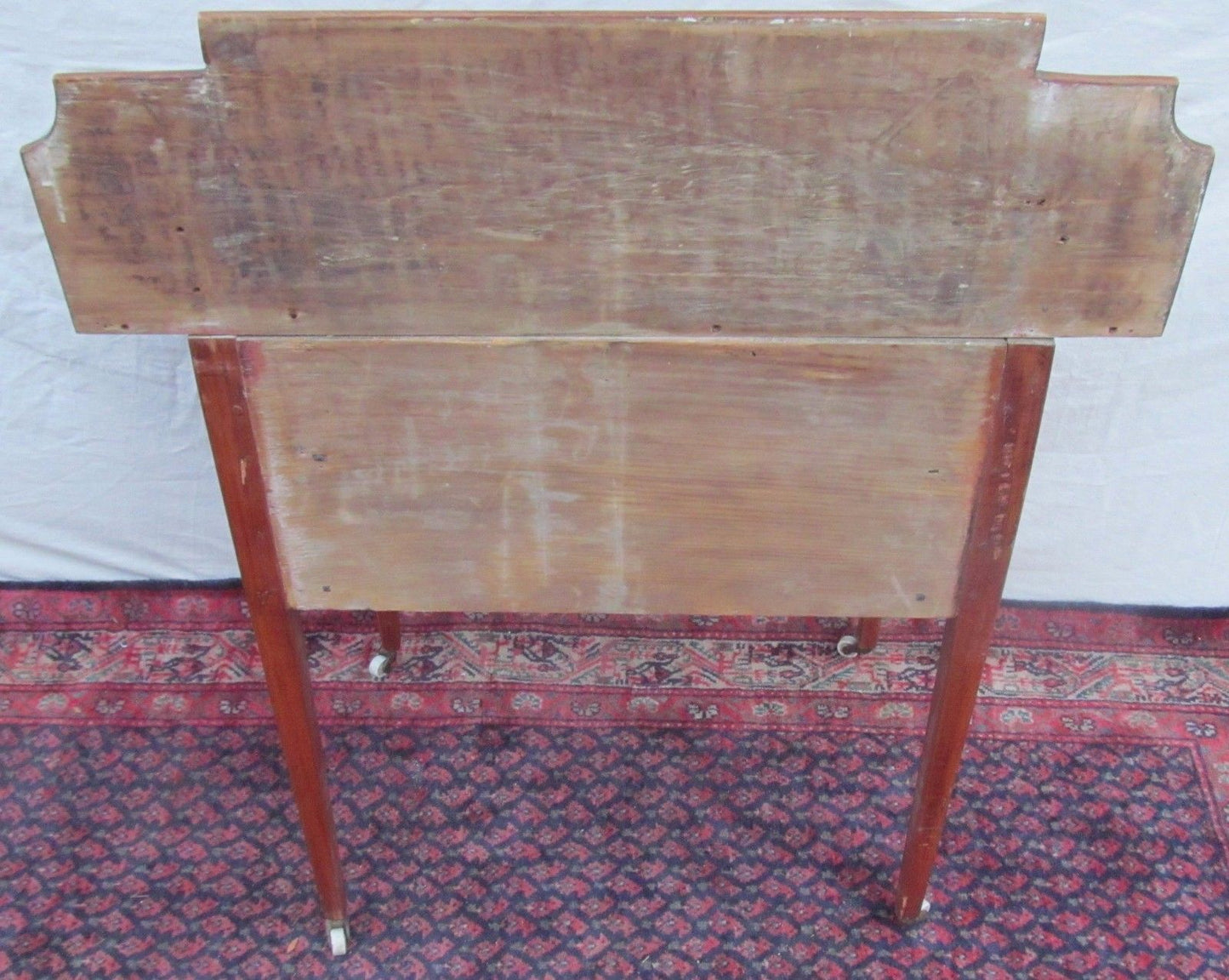 18TH CENTURY NEW ENGLAND HEPPLEWHITE SERVER IN EXTREMELY RARE FORMAT