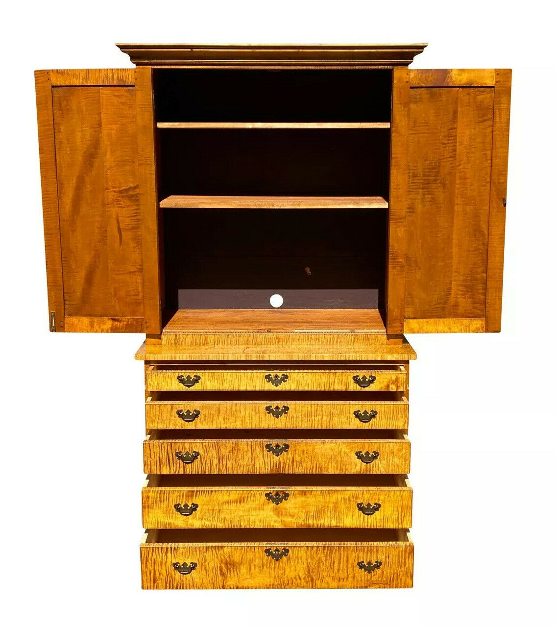 20TH C CHIPPENDALE ANTIQUE STYLE TIGER MAPLE 6 DRAWER TV CABINET / LINEN PRESS