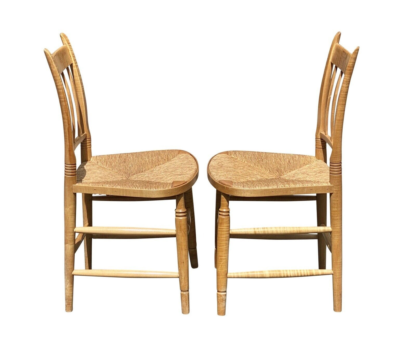Set of Eight Federal Style Tiger Maple Country Windsor Thumb Back Dining Chairs