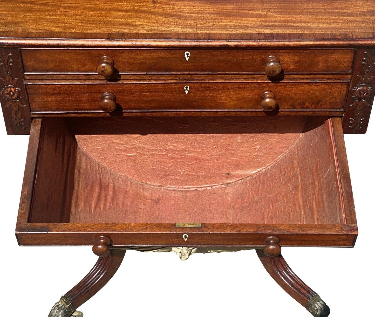 19th C Antique Federal New York Duncan Phyfe Mahogany Sewing Stand / Work Table