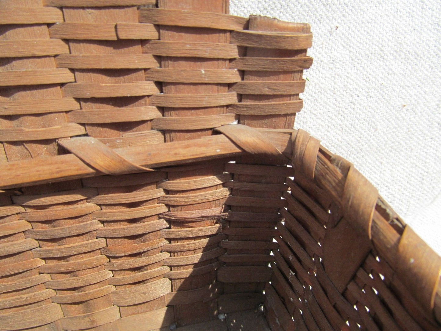 ANTIQUE DOUBLE TIERED SPLINT WOVEN WALL BASKET
