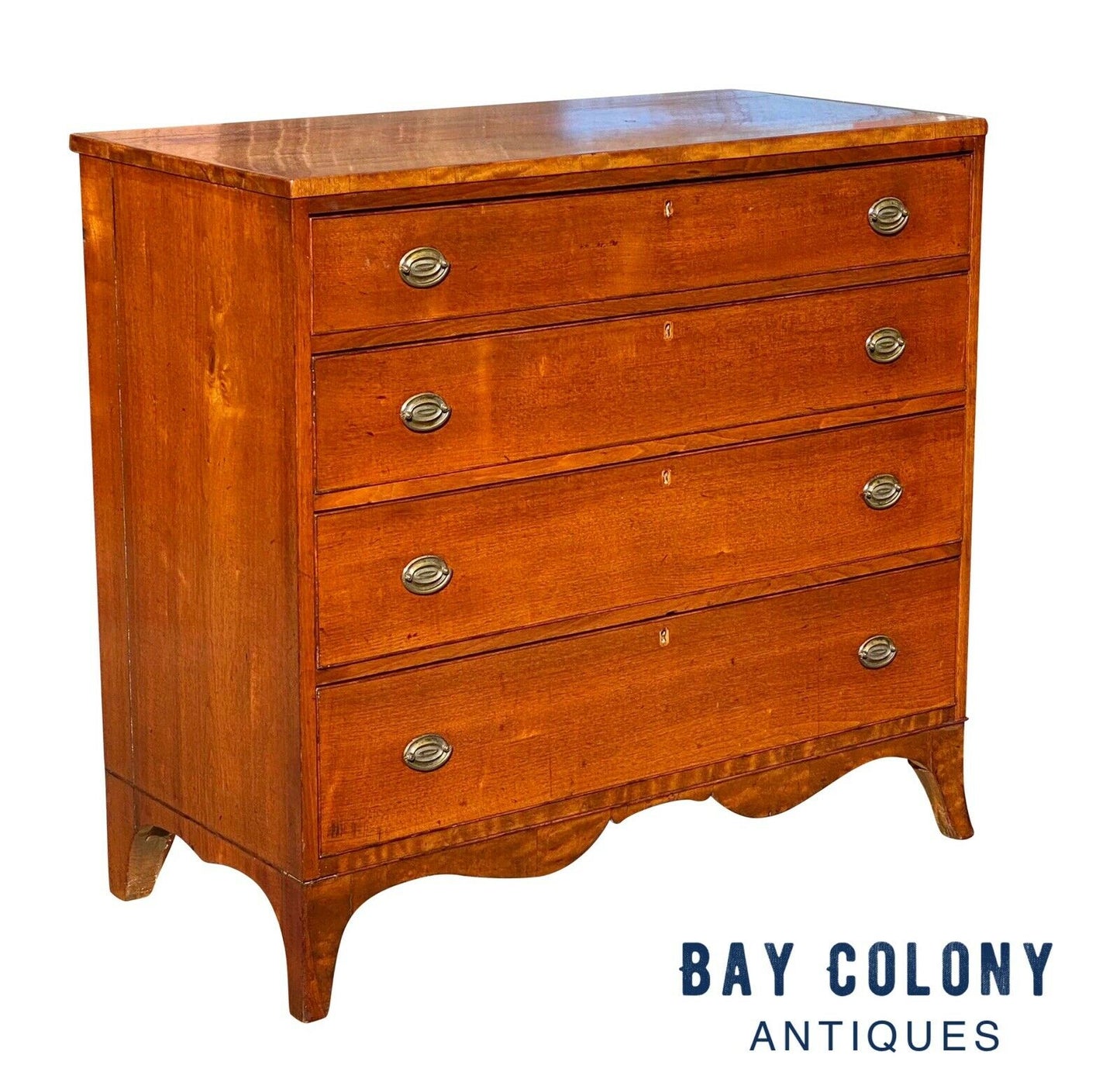 19th C Antique Southern Walnut Hepplewhite Chest Of Drawers / Dresser
