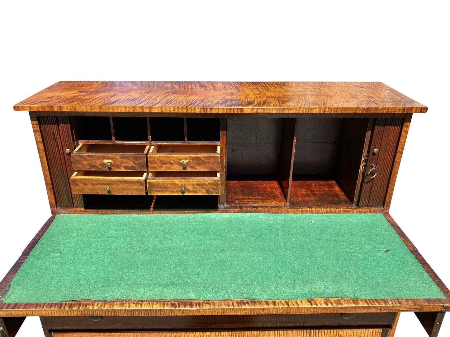 18TH C ANTIQUE NEW HAMPSHIRE TIGER MAPLE HEPPLEWHITE TAMBOUR SECRETARY DESK