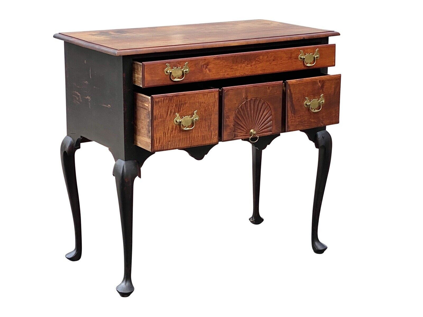 20th C Queen Anne Antique Style Fan Carved New England Lowboy / Dressing Table