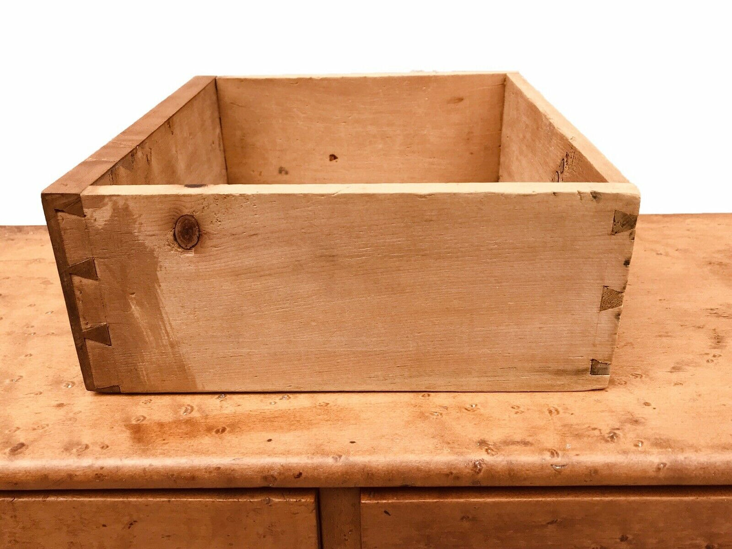 19TH C ANTIQUE SHAKER BIRDS EYE MAPLE 5 DRAWER PRIMITIVE SPICE BOX