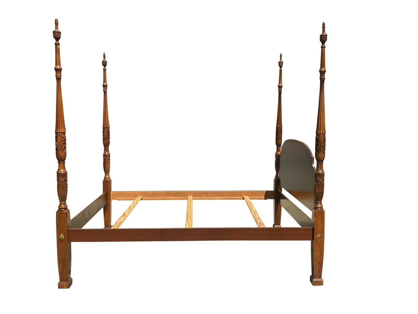 20TH C CHIPPENDALE ANTIQUE STYLE QUEEN SIZE CHERRY CARVED TALL FOUR POST BED