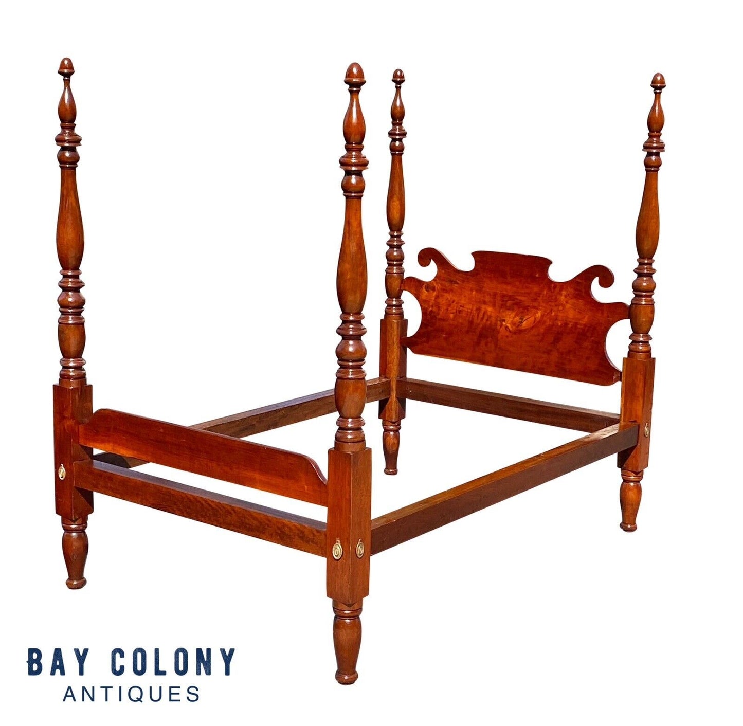 Late 18th Century Federal Antique Sheraton Cherry Four Poster Bed With Acorn Top