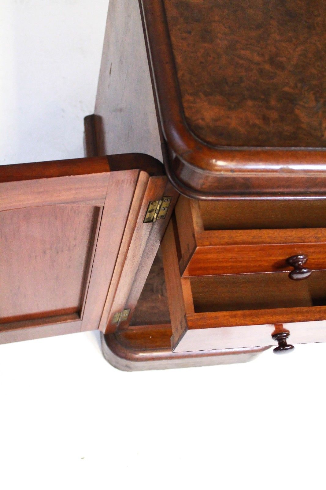VICTORIAN BURLED WALNUT VANITY & FULL LENGTH CHEVAL MIRROR