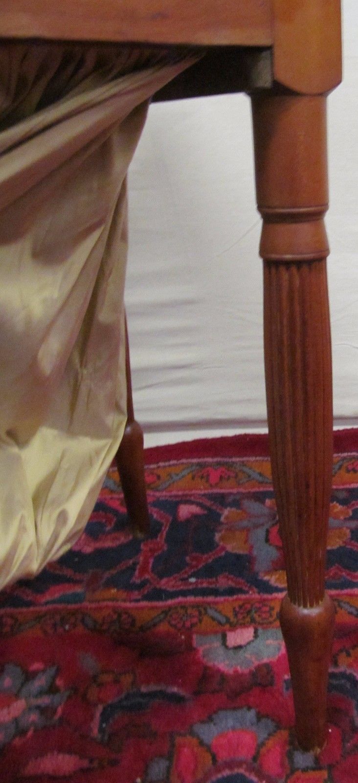IMPORTANT FEDERAL PERIOD BIRDS EYE MAPLE SEWING TABLE W/ PLEATED FABRIC BAG-LOOK
