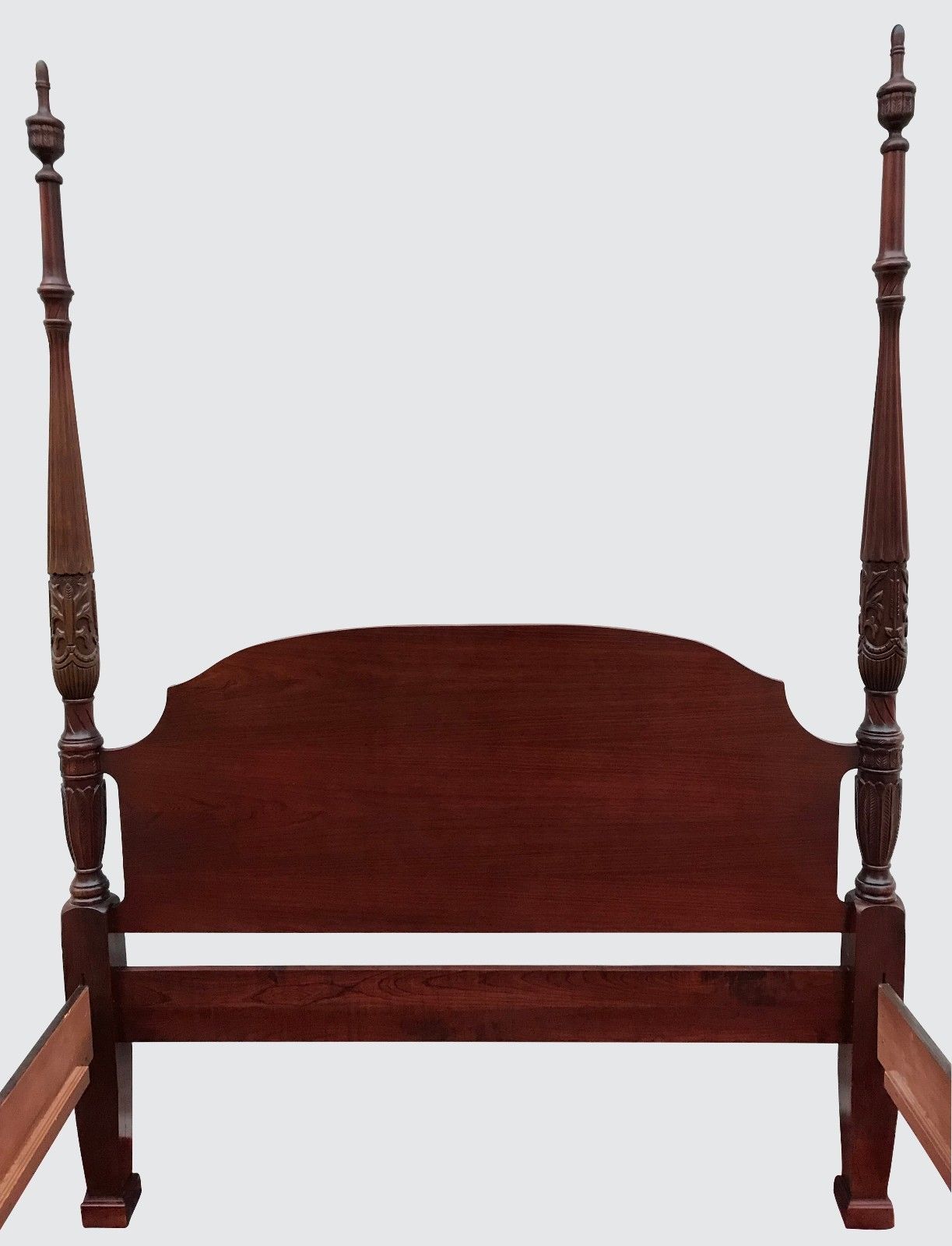 FEDERAL STYLED QUEEN SIZED RICE CARVED CHERRY FOUR POSTER CARVED BED