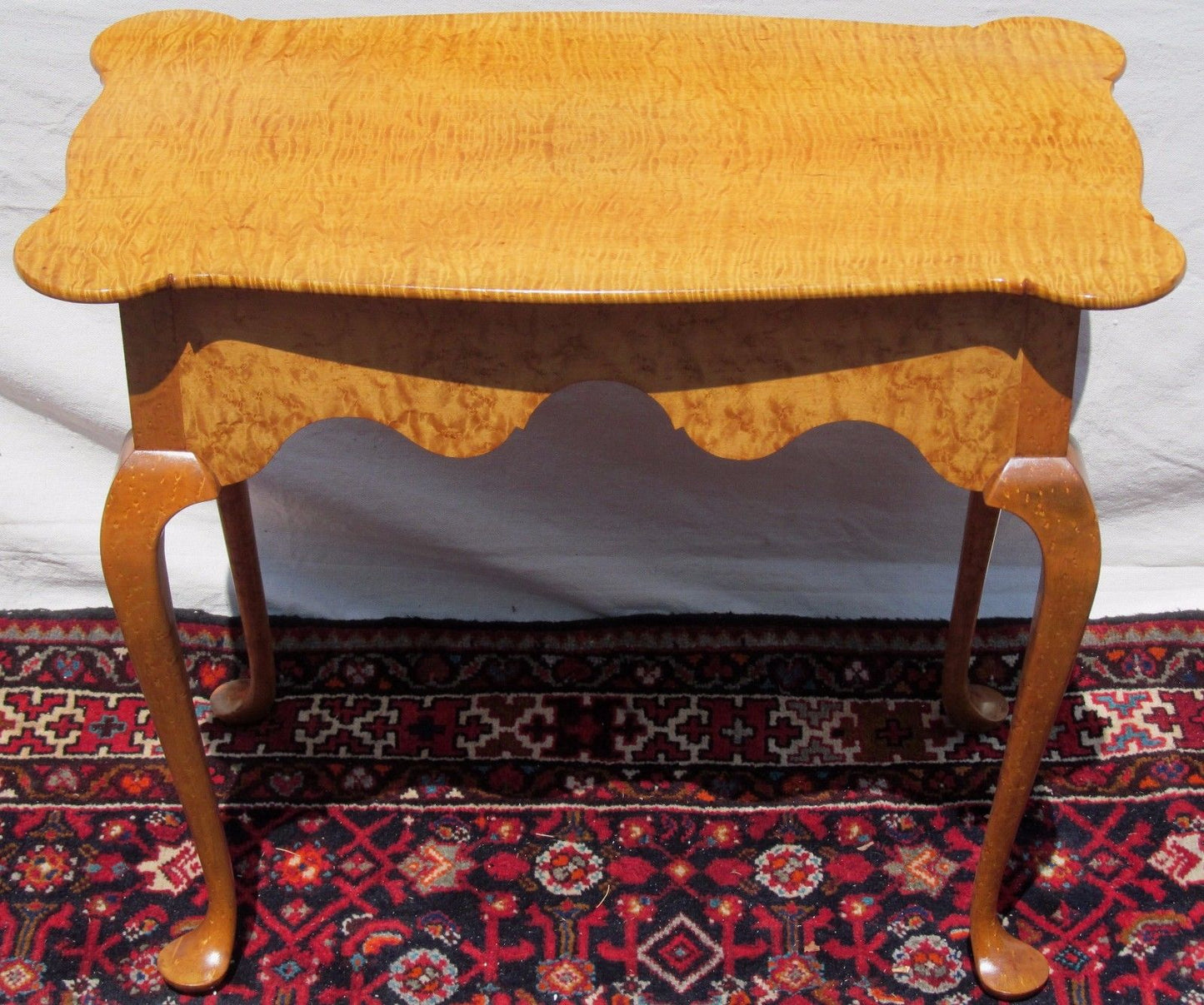 ULTRA HIGH QUALITY SOLID TIGER MAPLE QUEEN ANNE STYLED TEA TABLE ON PAD FEET