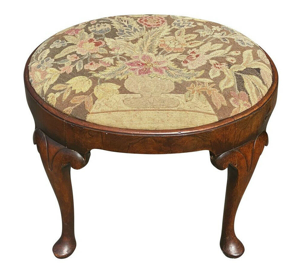 18TH C ANTIQUE QUEEN ANNE WALNUT NEEDLEPOINT FOOTSTOOL