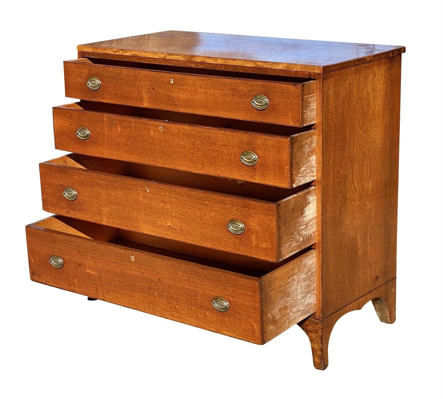 19th C Antique Southern Walnut Hepplewhite Chest Of Drawers / Dresser