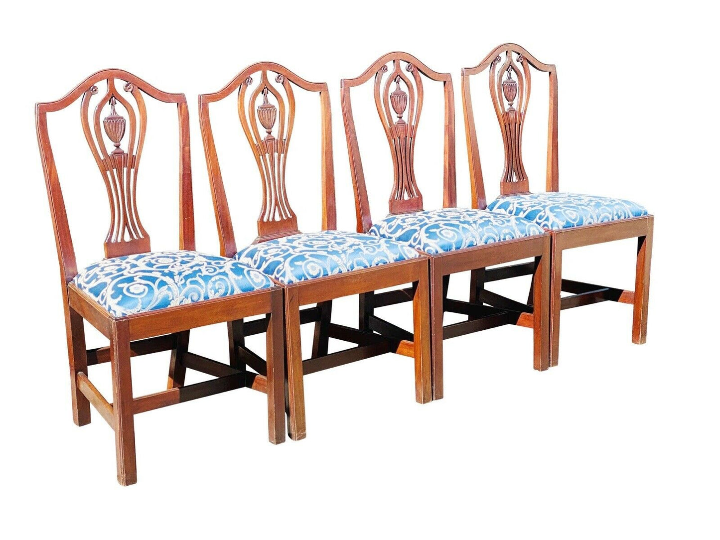 20TH C CHIPPENDALE ANTIQUE STYLE SET OF 8 CHERRY DINING CHAIRS