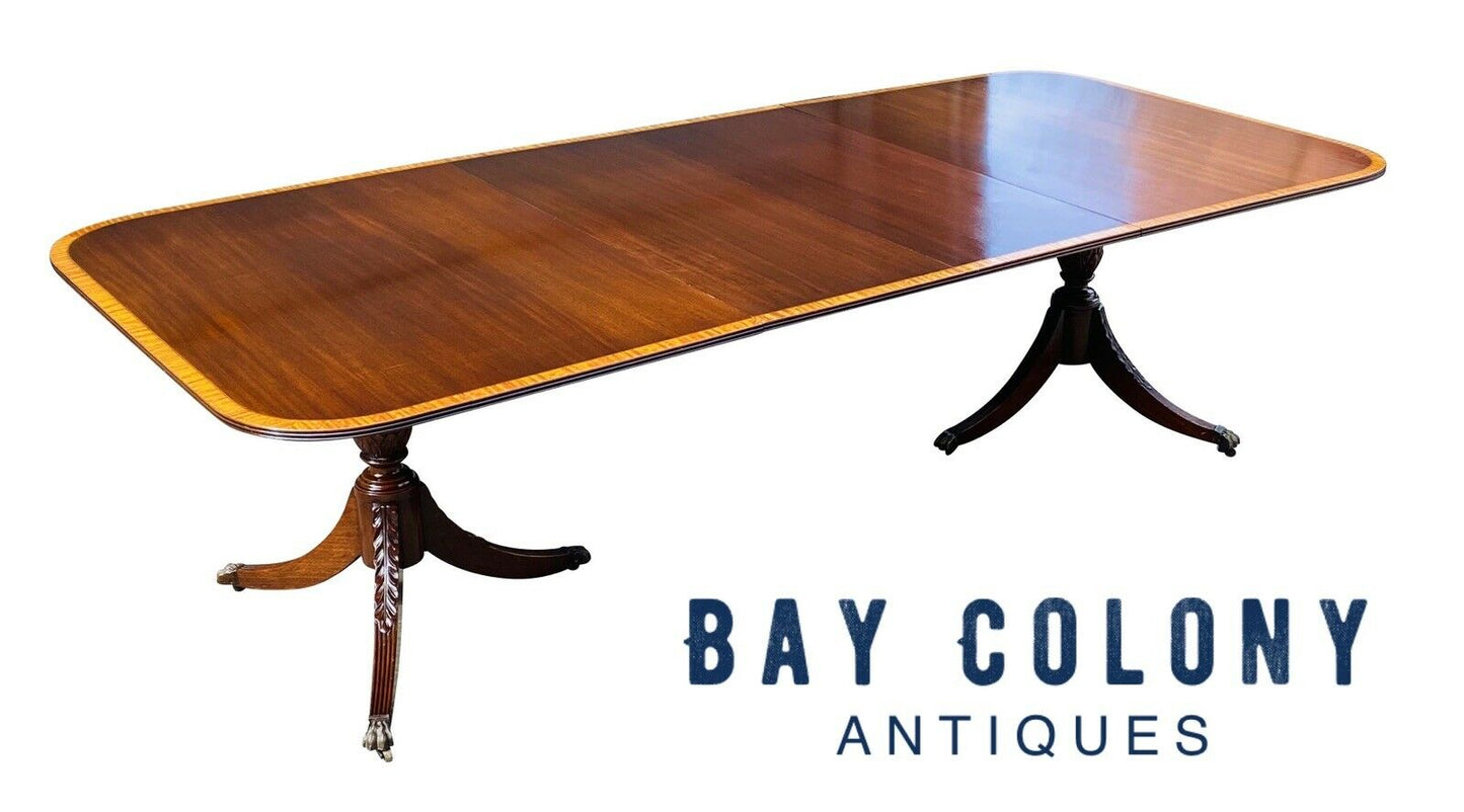 20TH C FEDERAL ANTIQUE STYLE MAHOGANY & SATINWOOD DINING / BANQUET TABLE 8+ FEET