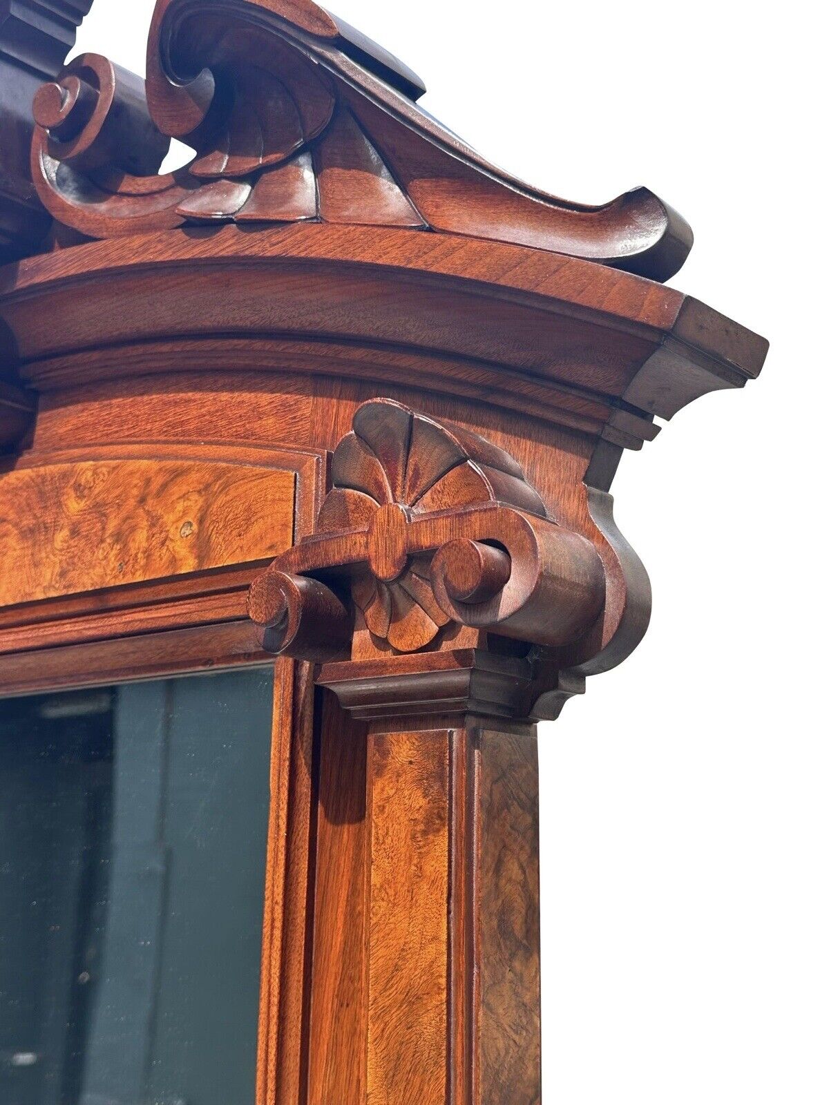 Antique Victorian Burled Walnut Marble Top Dresser With Fine Shell Carved Mirror