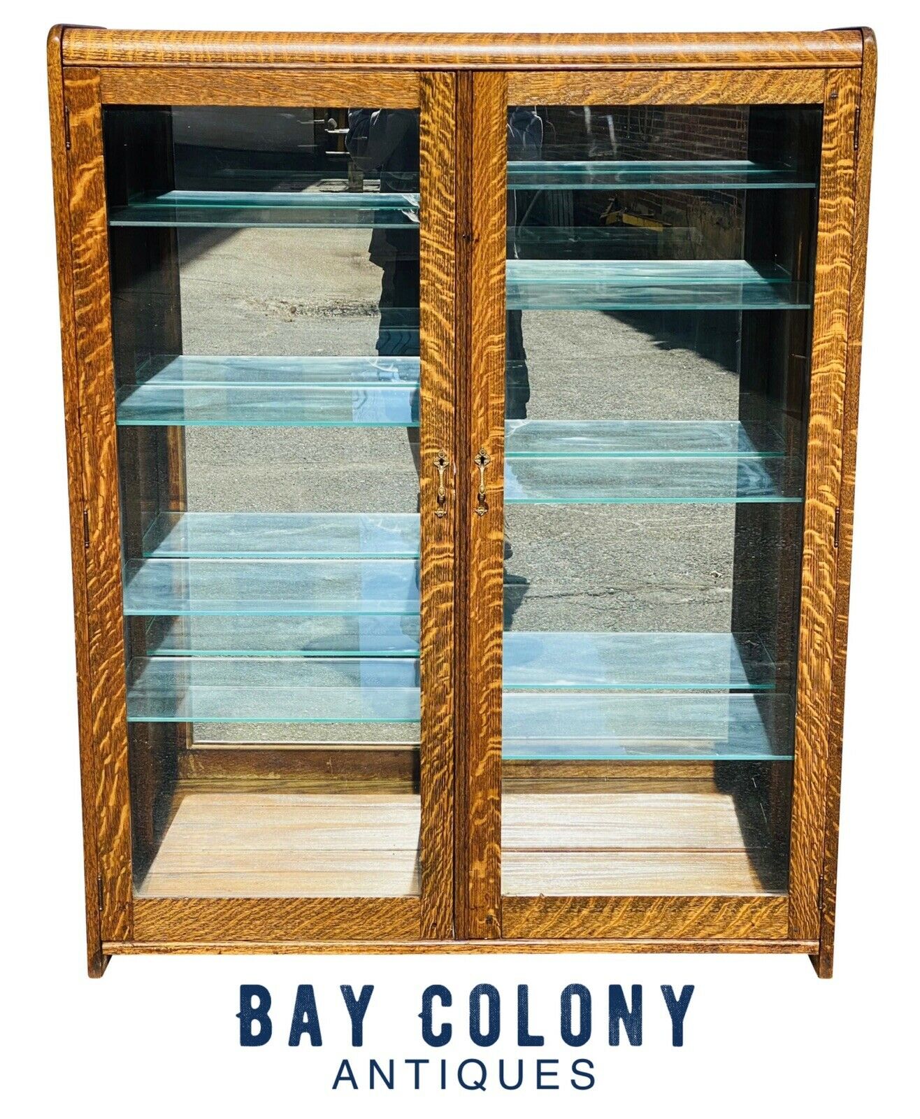 19TH C ANTIQUE VICTORIAN TIGER OAK DOUBLE DOOR BOOKCASE / CHINA CABINET