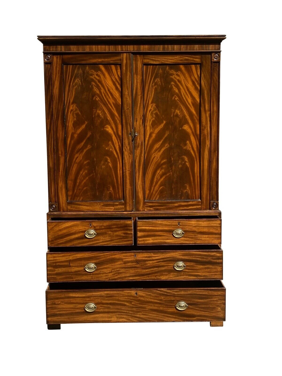 18TH C ANTIQUE MAHOGANY CHIPPENDALE / GEORGIAN LINEN PRESS / TV CABINET