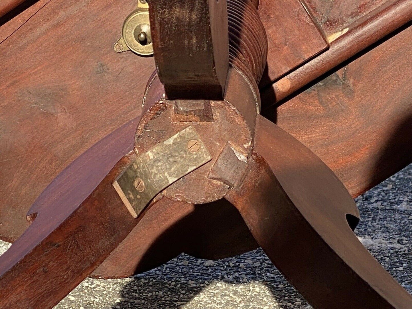 19th C Antique Federal Period Mahogany Tilt Top Table / Candle Stand