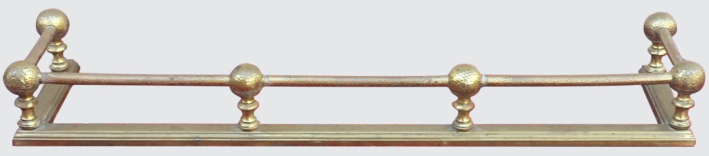 ANTIQUE ARTS & CRAFTS PERIOD BRASS FIREPLACE FENDER