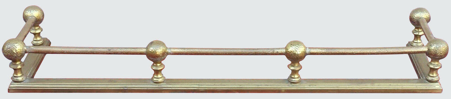 ARTS & CRAFTS PERIOD BRASS ANTIQUE FIREPLACE FENDER