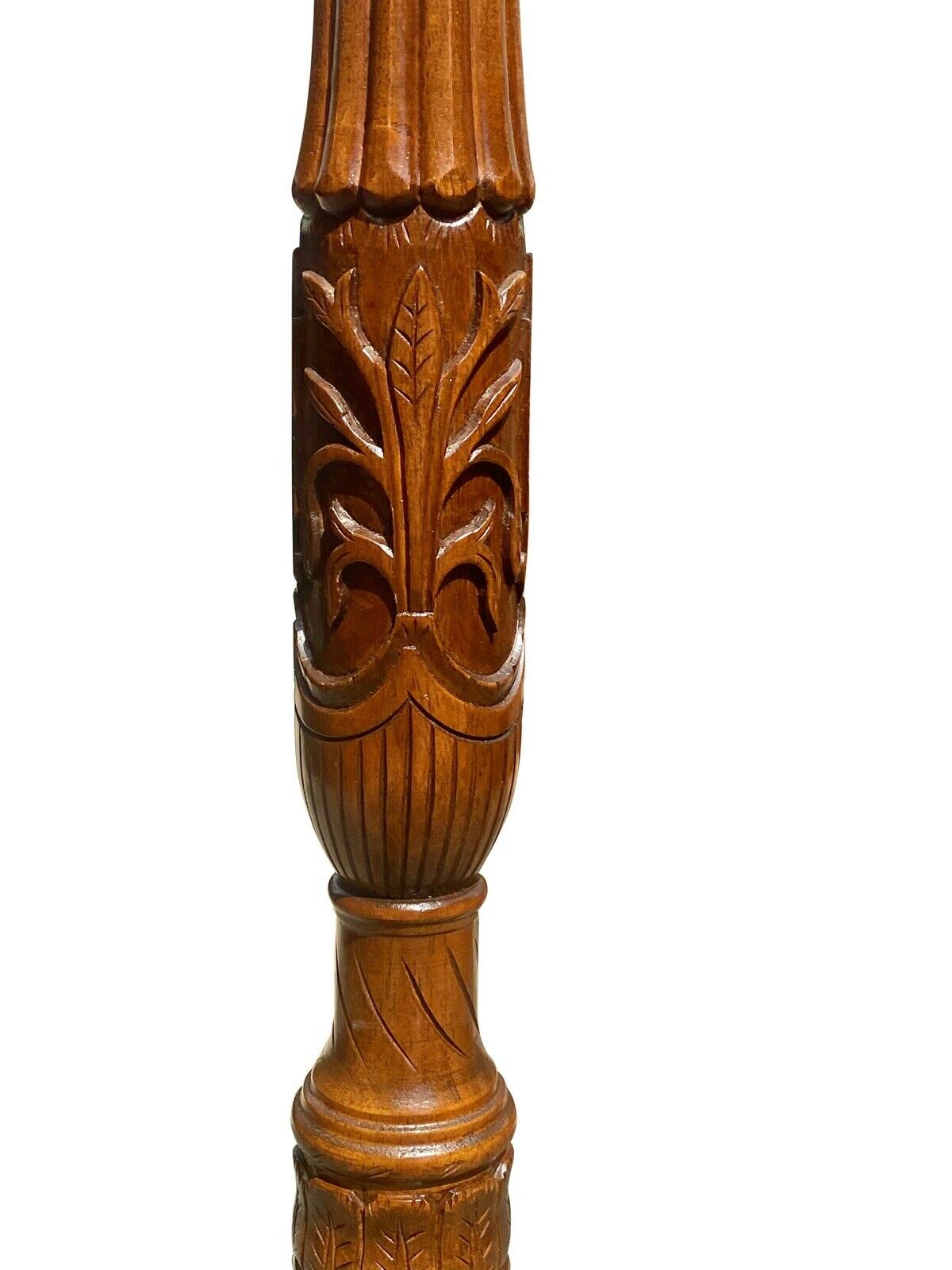 20TH C CHIPPENDALE ANTIQUE STYLE QUEEN SIZE CHERRY CARVED TALL FOUR POST BED