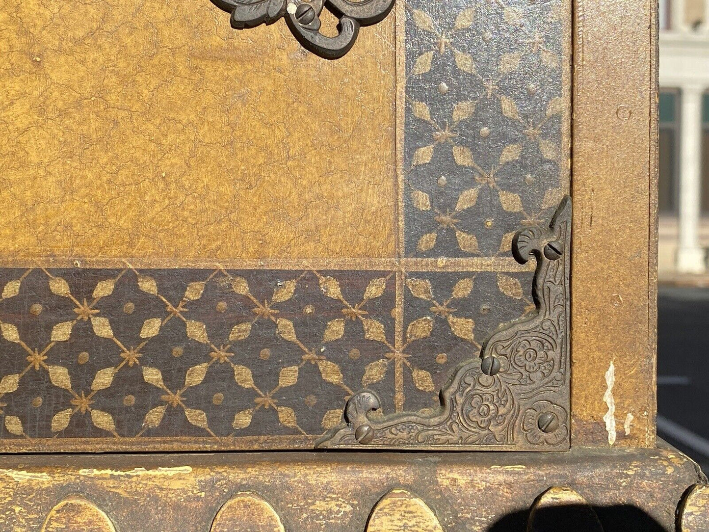 20th C Antique Chinoiserie Carved Liquor Cabinet / Cupboard