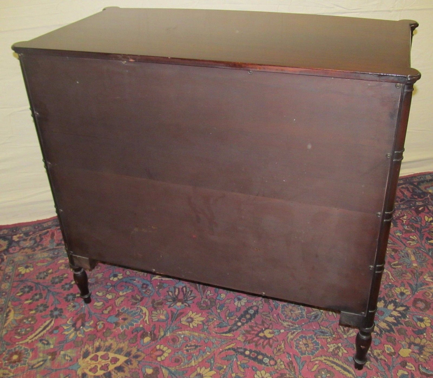 FEDERAL STYLE INLAID MAHOGANY BOW FRONT DRESSER WITH COOKIE CORNERED TOP