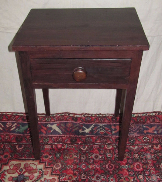 18TH CENTURY HEPPLEWHITE MAINE FOLK ART PAINTED ONE DRAWER TABLE IN PINE