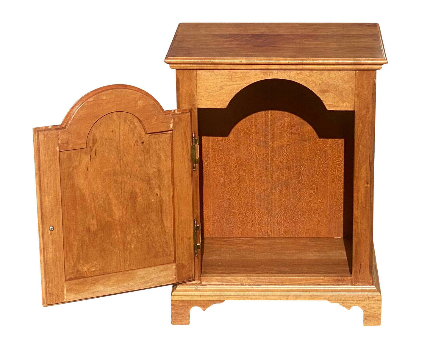 20th C Queen Anne Antique Style Pennsylvania Tombstone Door Cherry Spice Chest