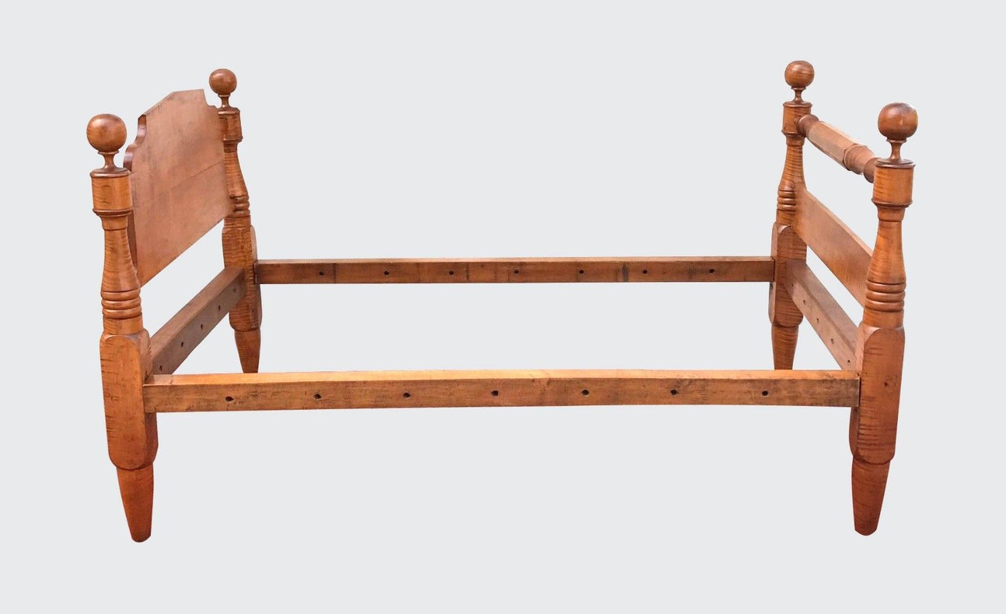 EXCEPTIONALLY FINE SOLID TIGER MAPLE FEDERAL CANNONBALL BED-BOLDEST & BEST GRAIN