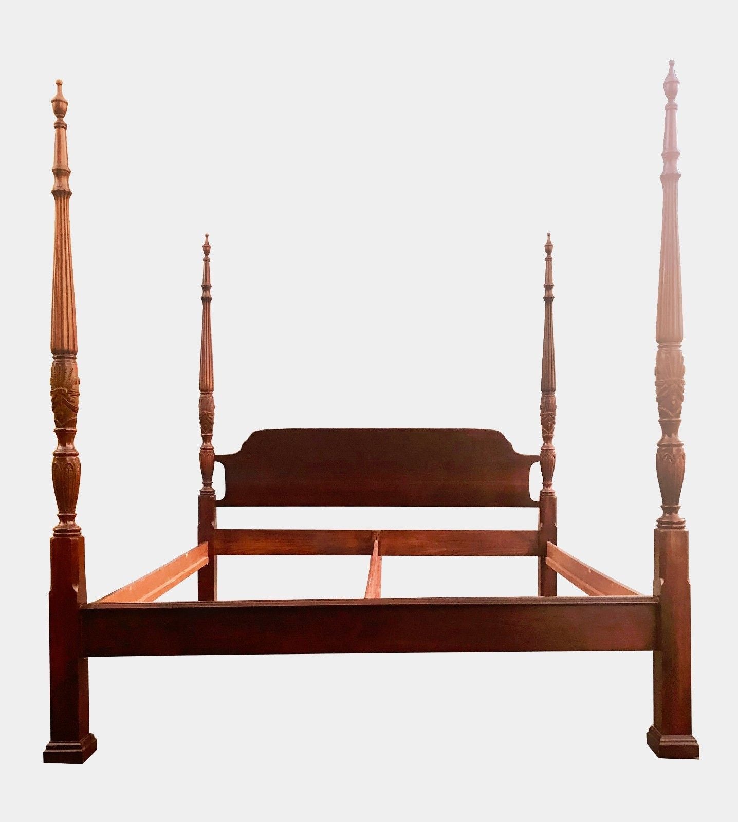 KING SIZED CHERRY FOUR POSTER RICE CARVED PLANTATION CHIPPENDALE STYLED BED