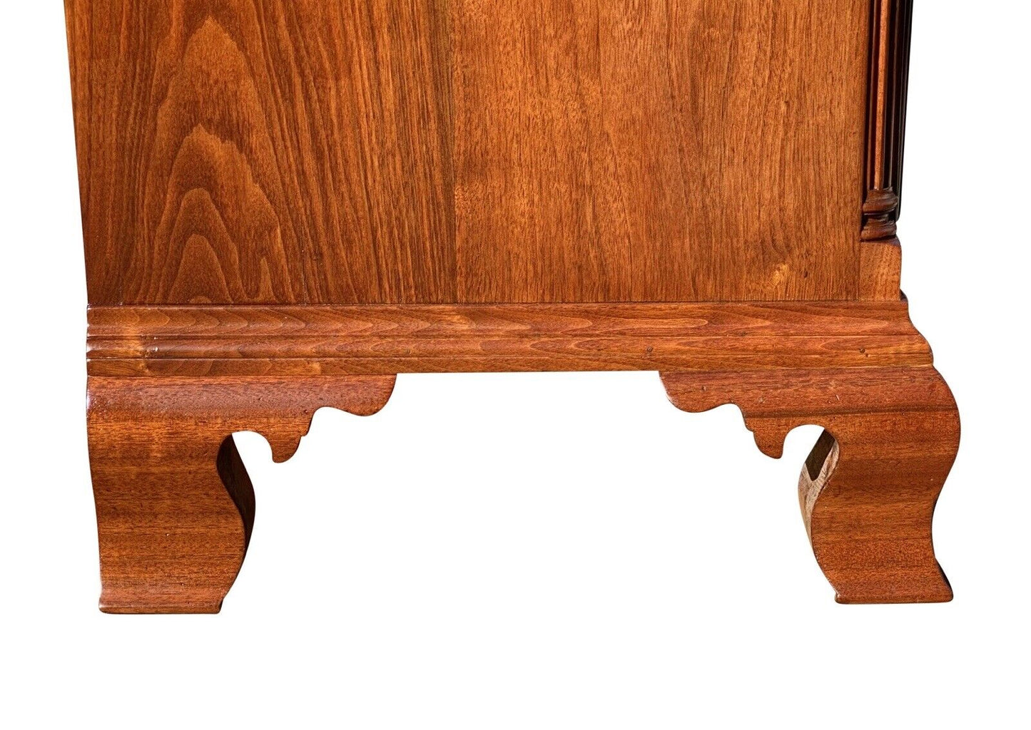 18th C Antique Chippendale Pennsylvania Cherry Bachelor Chest W/ Carved Columns