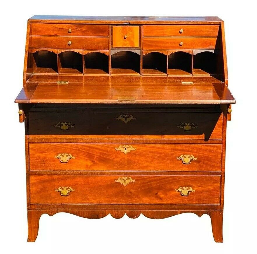 19TH C ANTIQUE AMERICAN HEPPLEWHITE MAHOGANY SLANT LID SECRETARY DESK
