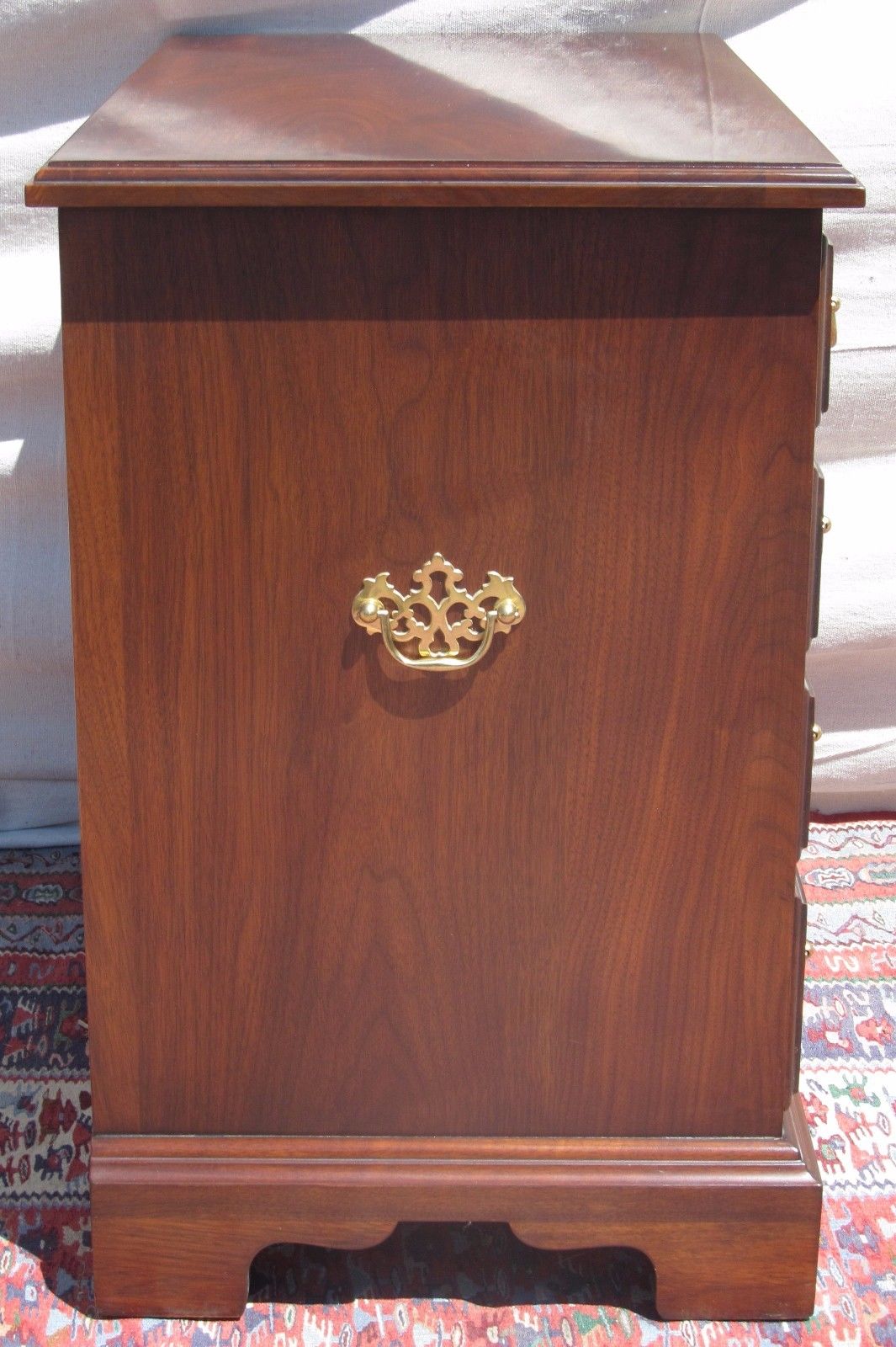 EXCELLENT HENKEL & HARRIS VIRGINIA GALLERIES SILVER MINI CHEST-BLACK WALNUT