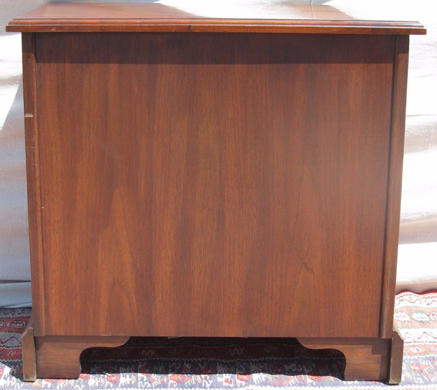 EXCELLENT HENKEL & HARRIS VIRGINIA GALLERIES SILVER MINI CHEST-BLACK WALNUT