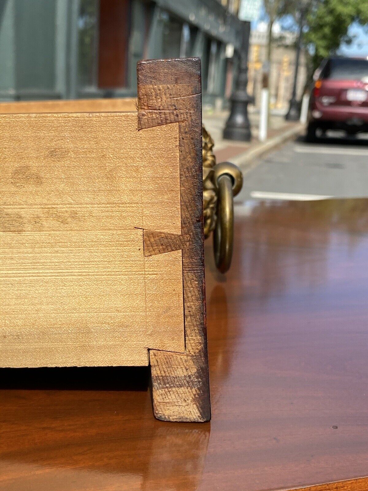 Early 19th Century Federal Mahogany Dropleaf Table With Brass Floral Ring Pulls