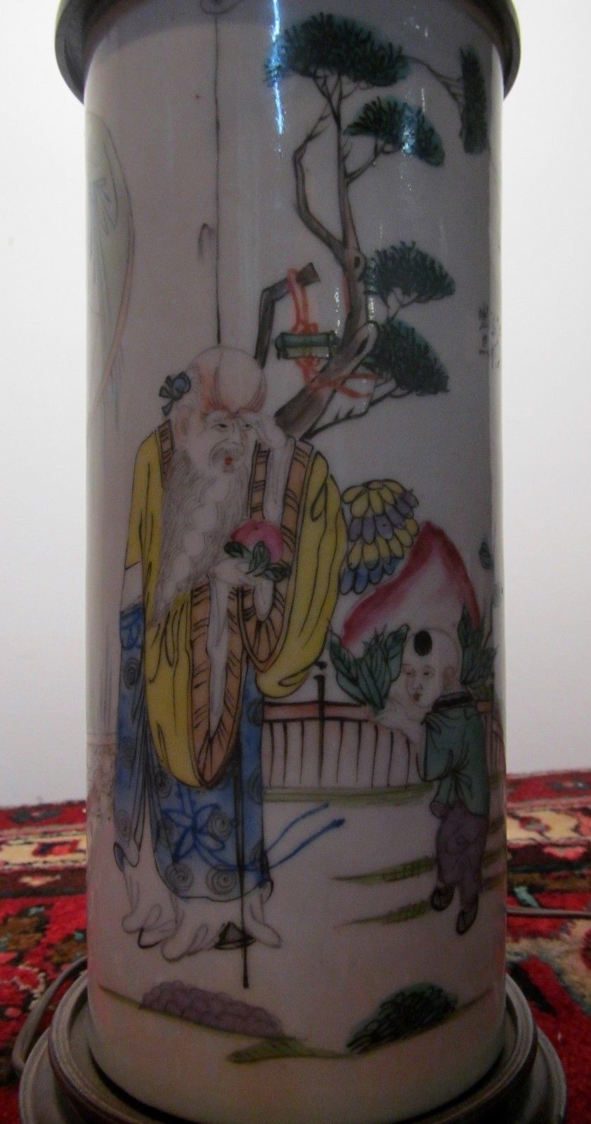 CHINESE ROSE FAMILE LAMP WITH BRUSH POT BODY