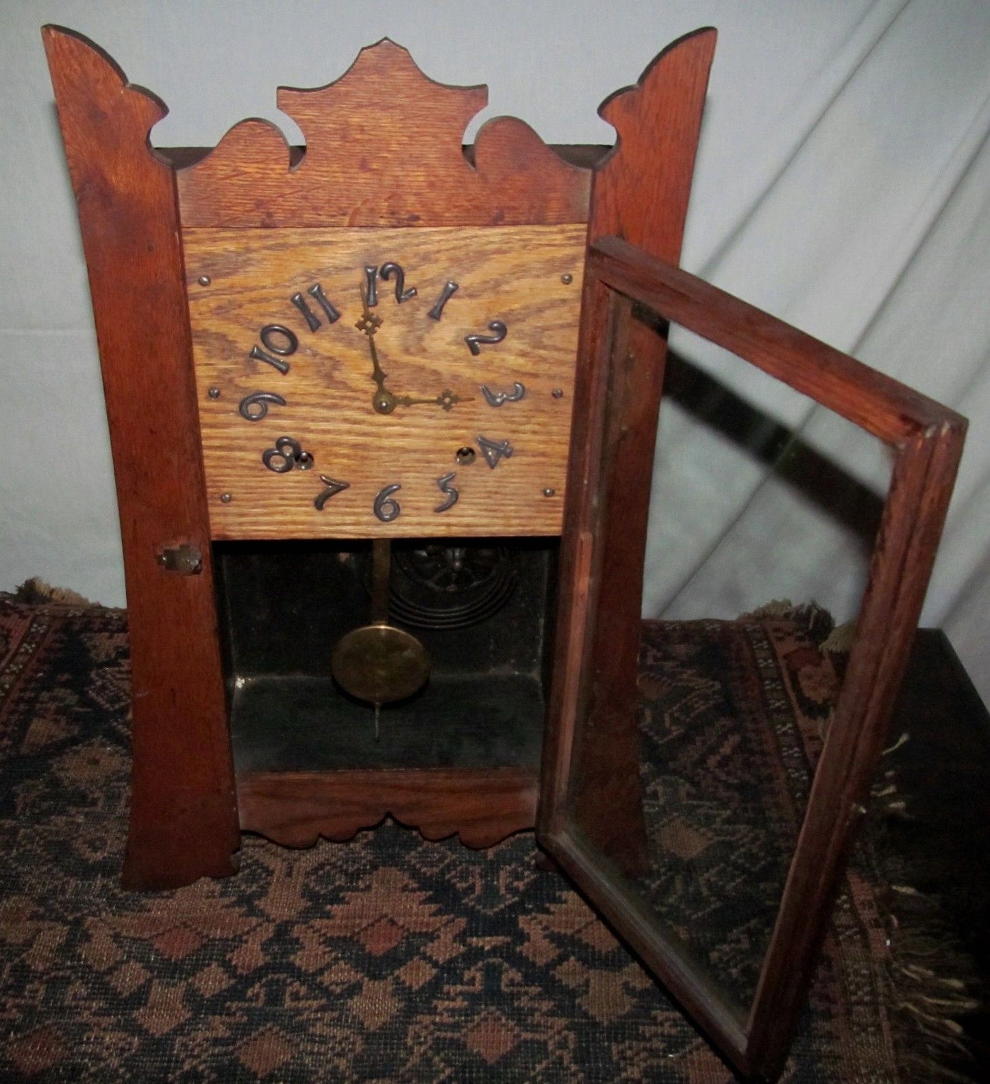 ARTS & CRAFTS OAK MANTLE CLOCK