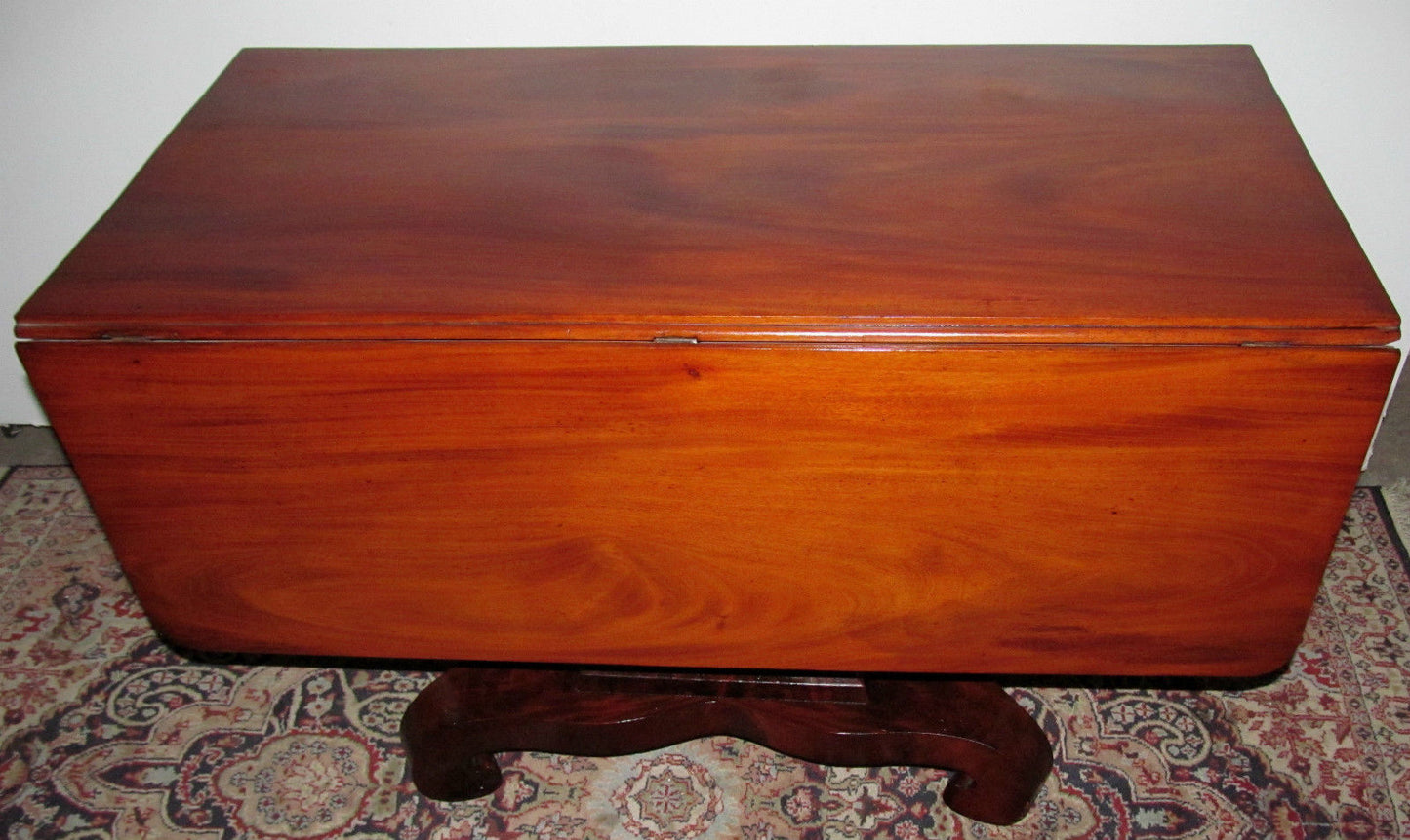 EMPIRE BREAKFAST TABLE WITH SOLID FIGURED MAHOGANY TOP & OGEE ELEPHANT FEET