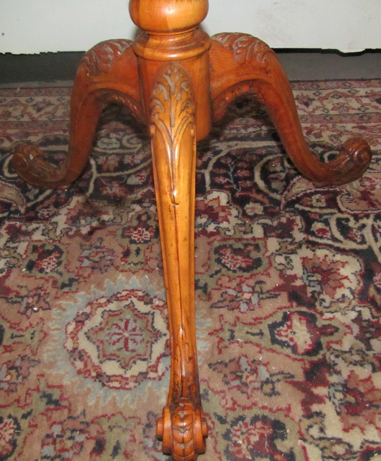 FINE CUSTOM FRENCH CARVED SATINWOOD PIE CRUST 2 TIER TABLE W/SNAIL CARVED FEET