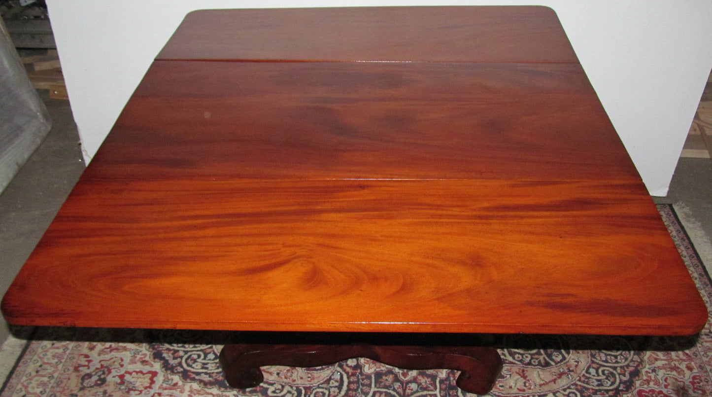 EMPIRE BREAKFAST TABLE WITH SOLID FIGURED MAHOGANY TOP & OGEE ELEPHANT FEET