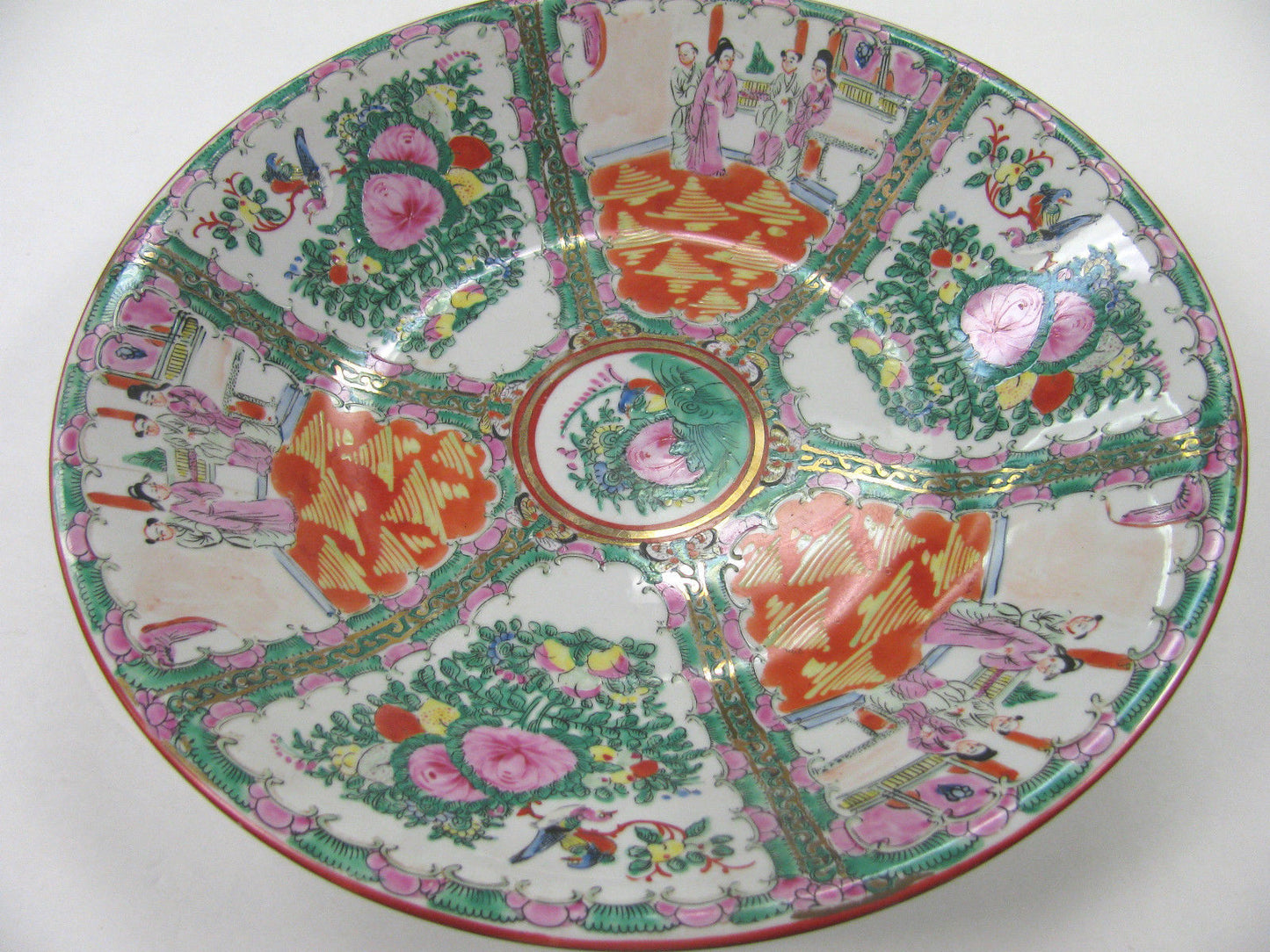 ANTIQUE CHINESE ROSE MEDALLION 14" CHARGER